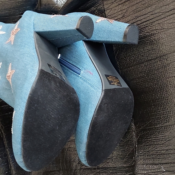Cowgirl Carter COWBOY FANS 🐎👢 NEW  STAR DENIM BOOTS Blue - Picture 3 of 4